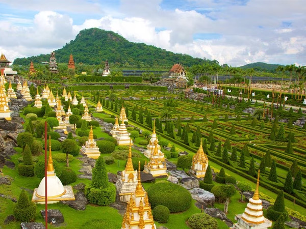 Jardim Botânico Tropical de Nong Nooch, na Tailândia