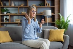 Cuidados básicos com tecnologia para os Maduros