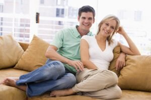 Mulheres mais velhas e homens mais jovens o tabu permanece