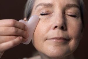 Lifting Facial versus Massagem Facial